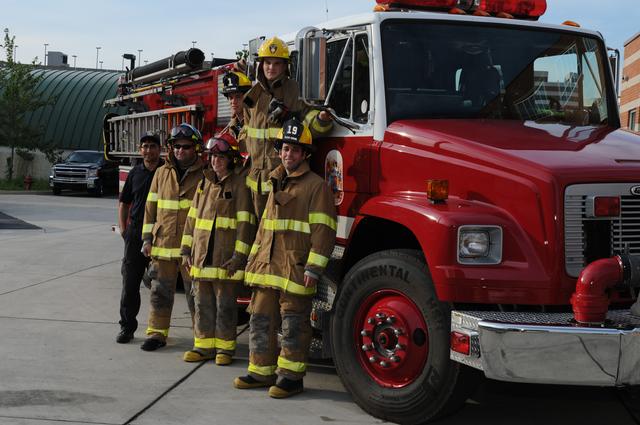 Engine 716 with volunteer crew members.